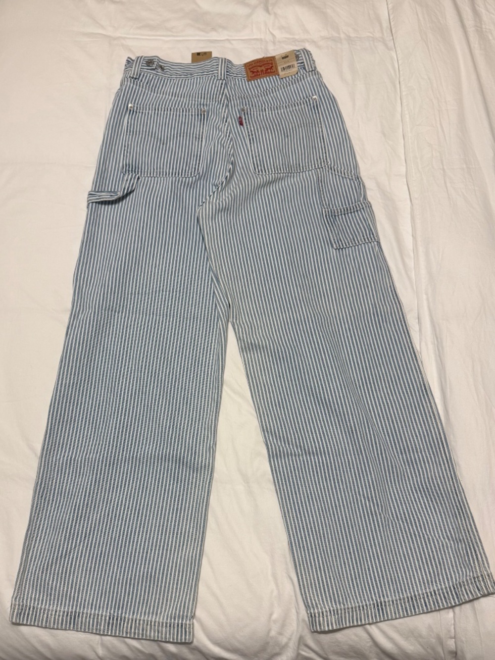 Levi's Cinch Baggy Striped Pants - Picture 3 of 4